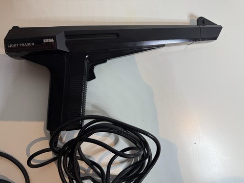Rare Sega Master System 3D Glasses w Adapter and Light Phaser 3050 *Not tested* - Picture 6 of 10