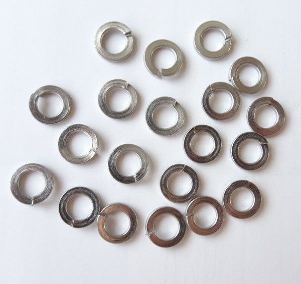 20 Federringe 4,1Mm Verzinkt Sperrringe Federscheiben Ausgleichringe 997786/3894-image