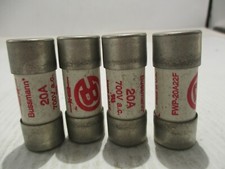 NEW LOT OF 4 BUSSMANN FUSE 20A/AMP 700V