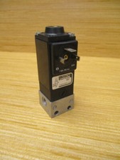 Bosch 0820005101 Directional Valve