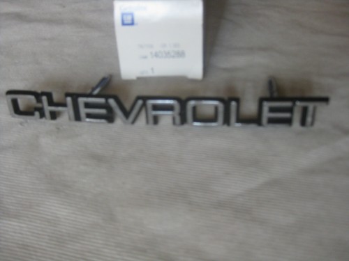 NOS CHEVY Malibu 1982 1983 ElCamino 1982 - 1987 Radiator Grill CHEVROLET EMBLEM - Picture 5 of 5