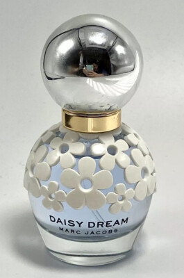 Marc Jacobs Daisy Dream EDT for Woman 1 oz As Shown New