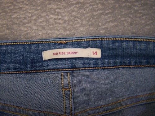 Levi's Jeans Boy's 14S 31X28 (Tag 32X30) Blue Mid Rise Skinny Stretch Med Wash - Picture 7 of 17