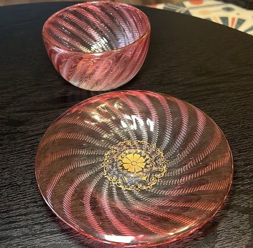 Signed MOSER Josephinenhutte Pink Glass Bullicante Bowl Underplate ROYAL FAMILY - Picture 4 of 13