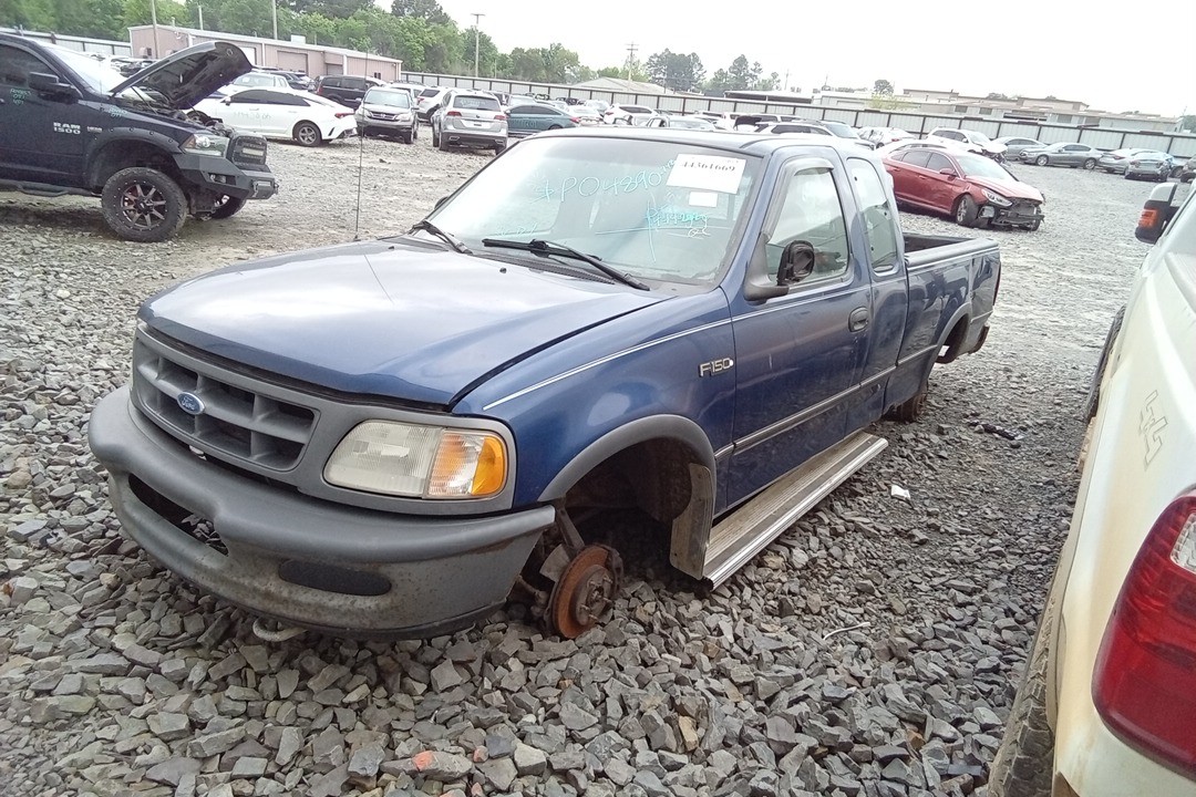 1997 Ford F150 Manual Transmission OEM 148K Miles - LKQ455643246