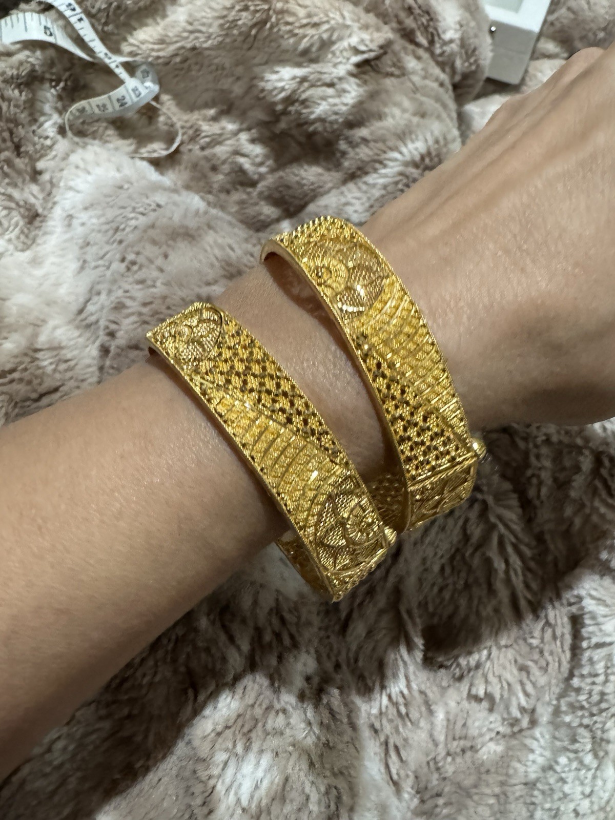 22K Solid Gold Hinged Bangles – Matching Pair (Se… - image 7