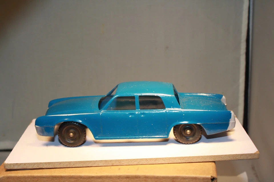 Lincoln Hubley Toys 1961 hechos en Estados Unidos Foto 2 de 4