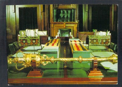 E9104 Australia ACT Canberra Parliament House The Mace postcard