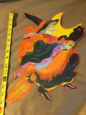 VINTAGE HALLOWEEN CURRENT 1980 FLYING WITCH & CAT DIE CUT - SUPER RARE!