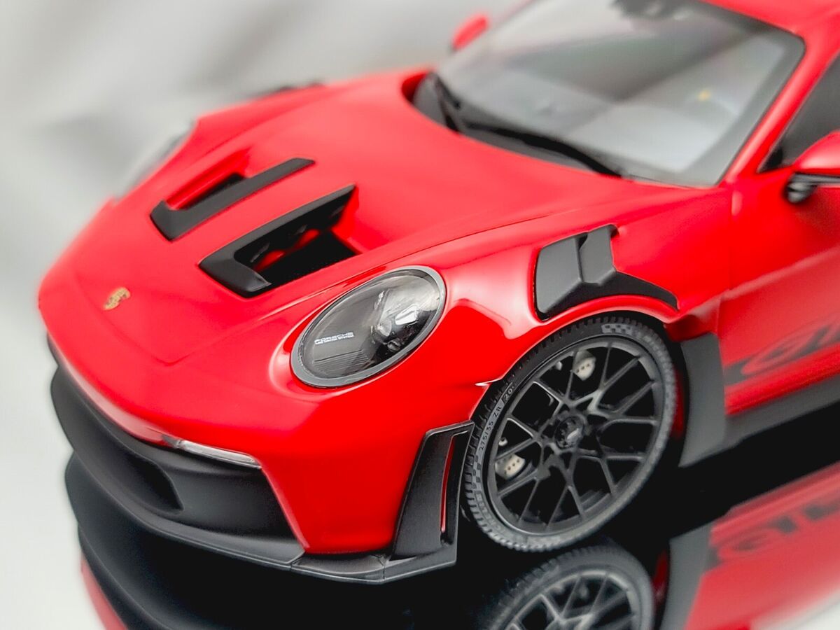 Minichamps Porsche 911 (992) GT3 RS 2023 Red & Black Diecast Minichamps Porsche 911 (992) GT3 RS 2023 Red & Black Diecast