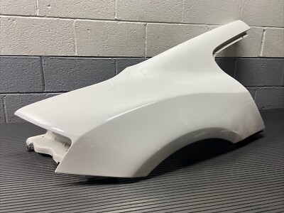 2008-2015 Audi R8 42 4.2L Rear Right Quarter Panel Ibis White LY9C OEM *NOTE*