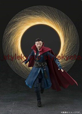Bandai S.H.Figuarts Dr. Strange Avengers Infinity War Action