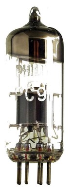 PC97 Triode. Eine Elektronenröhre von Valvo. ID19710
