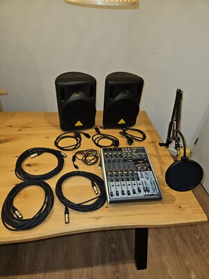 Behringer Set,  1x Behringer XENYX X1204USB , 2x Behringer EUROLIVE B208D 200W