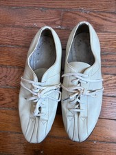 VINTAGE WOMEN'S Leather Bowling Shoes Ivory SIZE 8