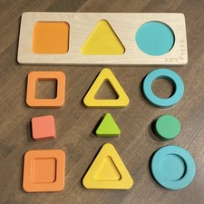 Lovevery Geo Shapes Wooden Puzzle, Montessori toy