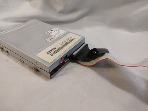 Sony 3.5 Inch Floppy Disk Drive Model MPF920-F, includes ribbon cable, works - Bild 12 von 12