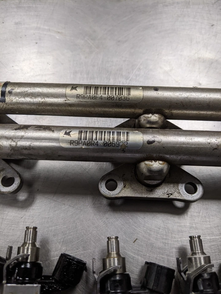 Juego de inyectores de combustible con riel para 14-20 Acura MDX SH-AWD 3.5 16450R9PA01 Foto 3 de 4