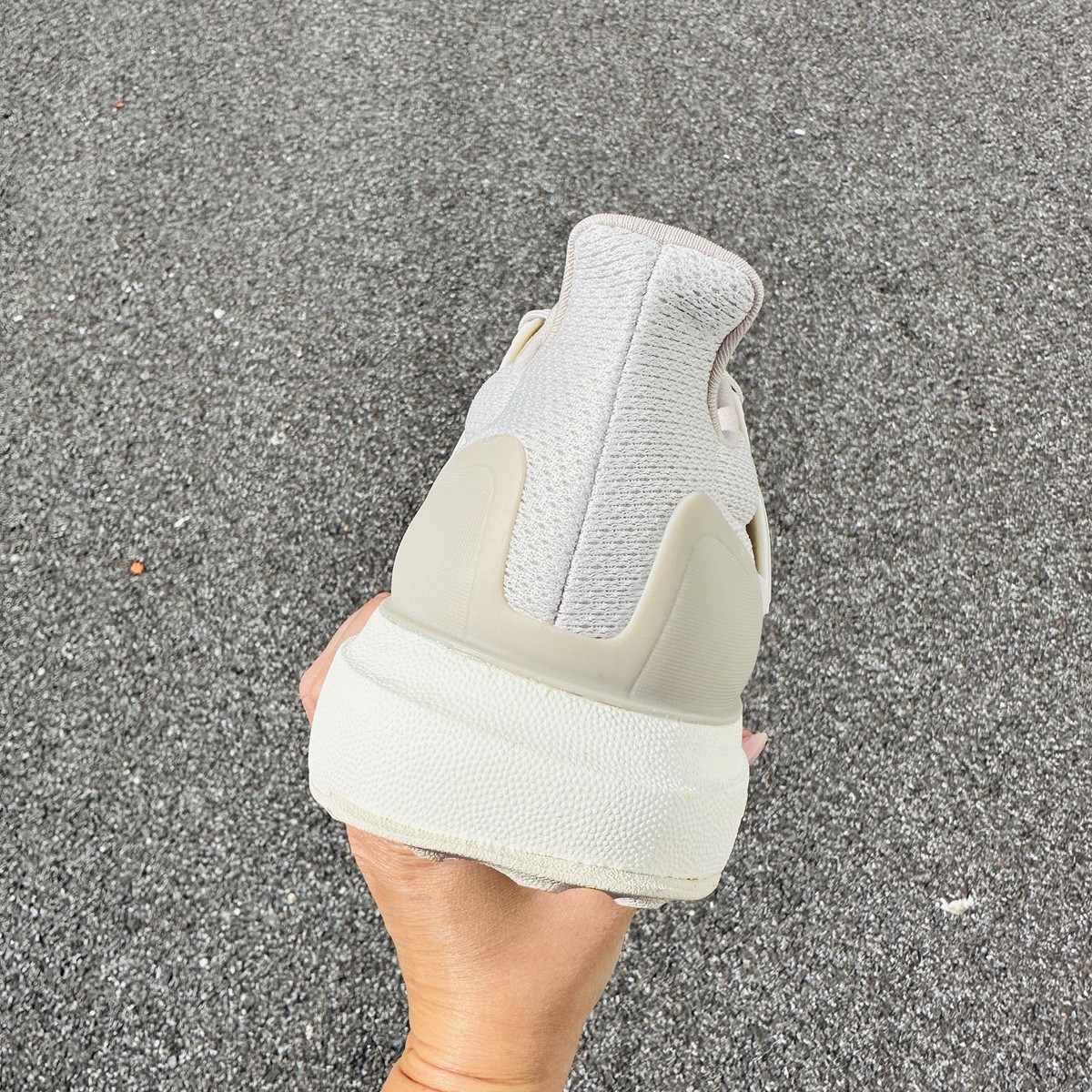 Adidas Ultradream DNA Shoes Men Size 9 Alumina / Off White / Wonder Beige adidasUltraDreamDNAJP7689Size1  main image 3
