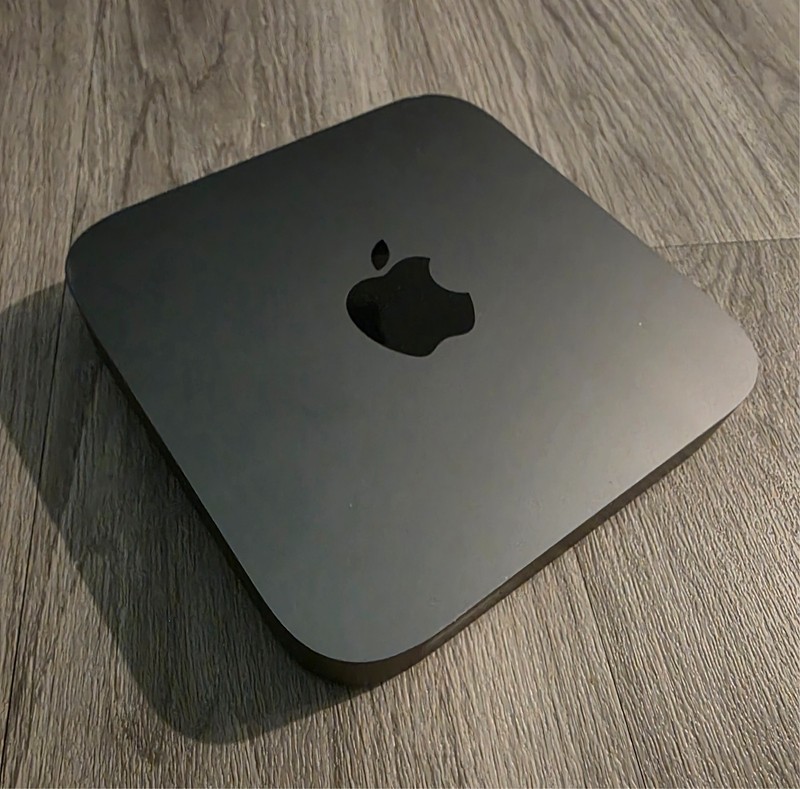 Mac Mini 2018 3.2 GHz 6-core i7 64gb RAM 512GB SSD Gray