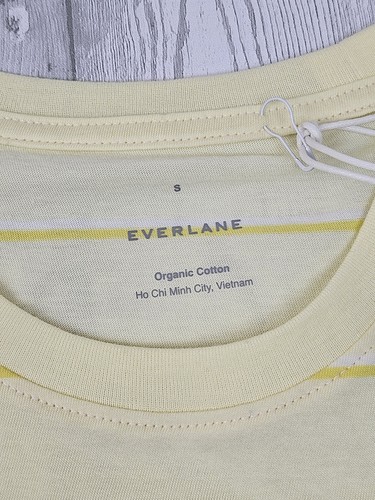 Everlane Womens Organic Cotton TeeYellow Striped Short Sleeves Casual - Picture 4 of 7
