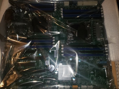 Gigabyte Enterprise Server Motherboard MD80-TM0 Daul Socket LGA 2011-3 E-ATX - Picture 3 of 4
