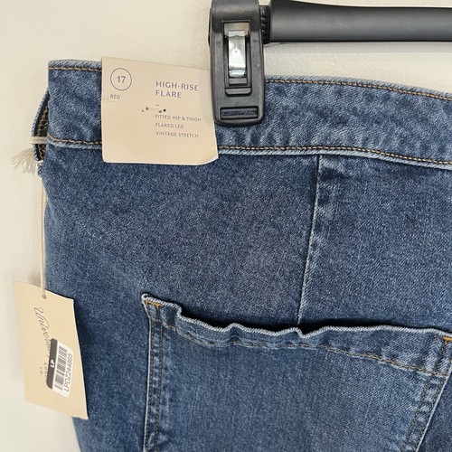 Pantalones de mezclilla acampanados para mujer Universal Thread tiro alto talla 17 - Imagen 6 de 7