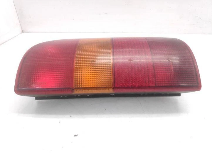 VW CADDY II Variant 9K9B Rücklicht hinten links 1.90 Diesel 47kw 1996 20744019 - Immagine 3 di 4