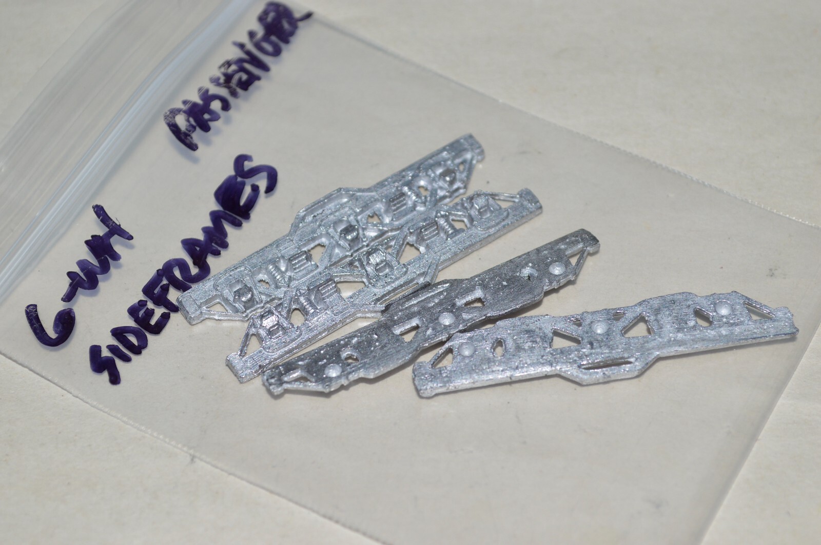 HO scale passenger car trucks metal SIDEFRAMES ONLY 6-wheel heavyweight