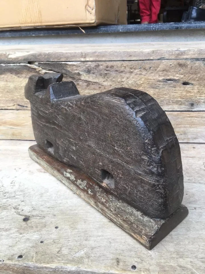 Escultura antiga de madeira esculpida à mão figura hindu divina nandi - Imagem 4 de 4