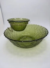 Vintage Avocado Green Indiana Glass Chip and Dip Set  Basket Weave Pattern