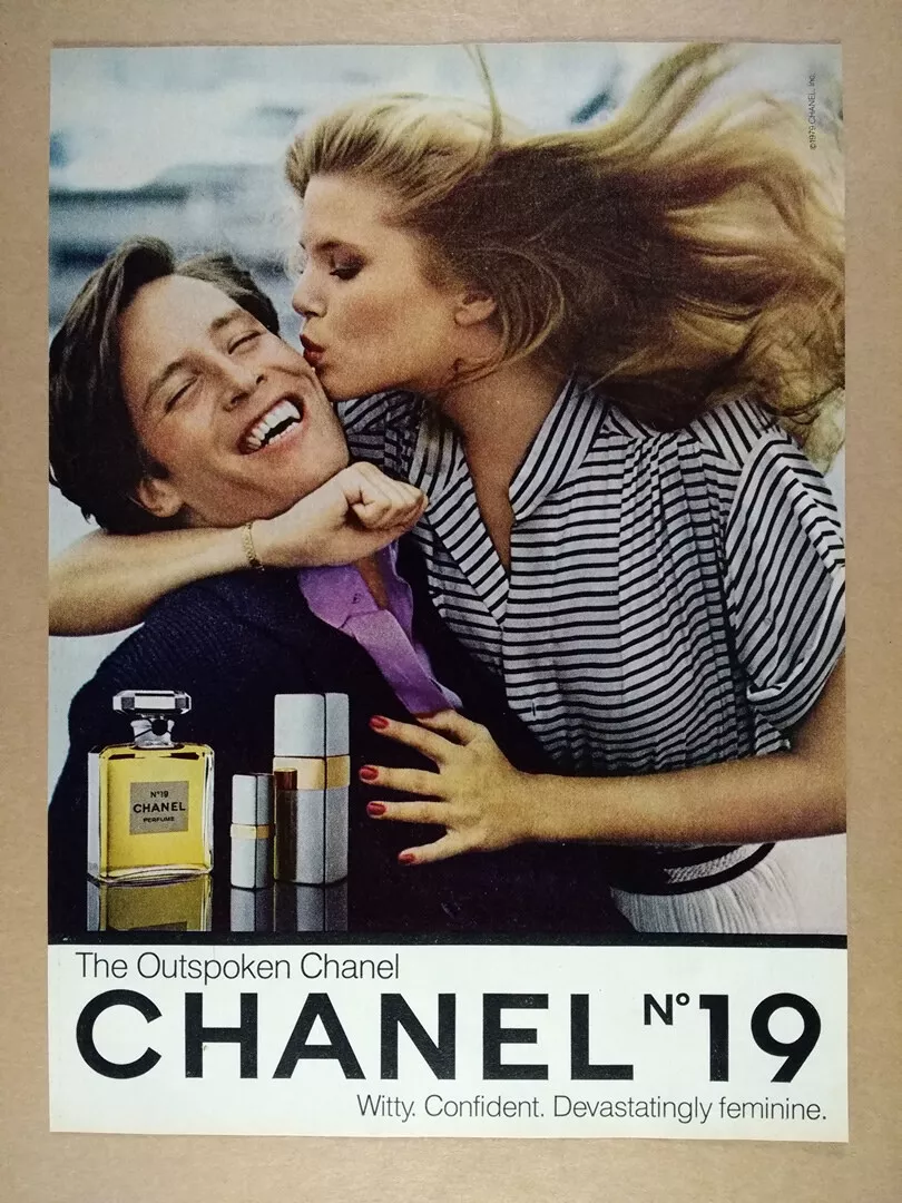 1979 Chanel No 5 Perfume vintage print Ad