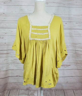 yellow swing top