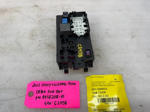 23 Chevrolet GMC Sierra Silverado Intérieur Cabine Fusible Boite 84582038 19-23 - Photo 9 sur 10