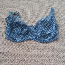 32 HH BRA / UNDERWIRED/ NO PADDING/ BRAVISSIMO/ BLUE/ WHITE/ FLORAL PATTERN