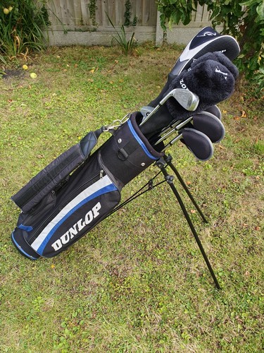 Herren Rechtshand Dunlop gemischte Golfschläger, mit Tasche & 10x Golfbälle & T-Shirts