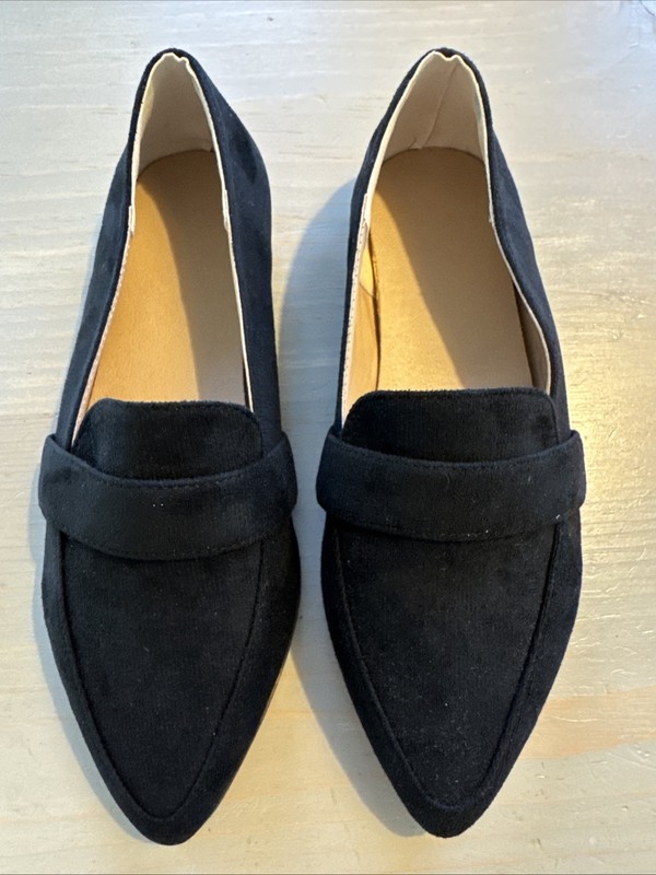 NEW Black Suede Pointed Toe Flats Shoes - Women’s Size 9