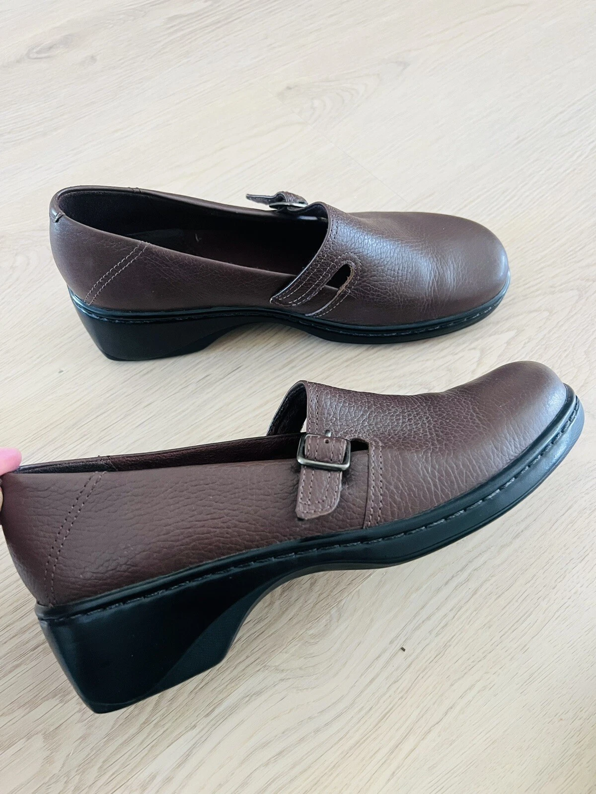 Scarpe Clarks donna 8 M mocassino casual slip on zeppa 70302 pelle marrone comodo