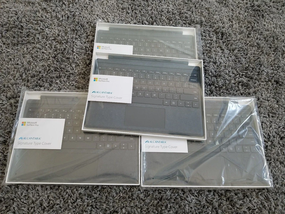 Microsoft Surface Pro Signature Type Cover Cobalt Blue - FREE SHIPPING  (ET5624) - Image 3 of 4