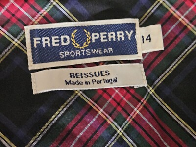 トップス FRED PERRY SPORTSWEAR Made in PORTUGAL M Fred Perry Sportswear US 10 / UK 14 Reissues Black Red
