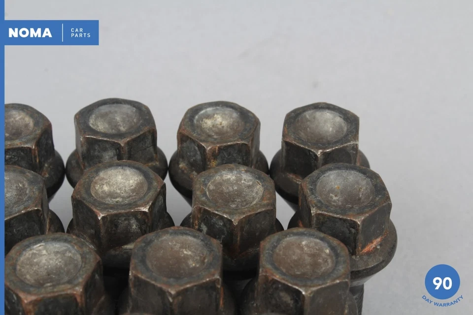 03-08 BMW Z4 E85 E86 E87 E46 E39 E60 parafusos de aro de roda conjunto de 20 6781150 fabricante de equipamento original - Imagem 3 de 4