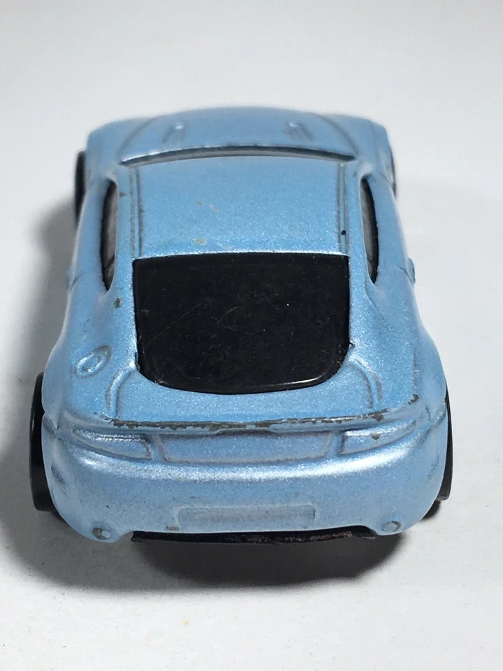 Aston Martin V8 Vantage 2009 azul claro HW Dream Garage paquete de 5 sueltos Hot Wheels Foto 4 de 4