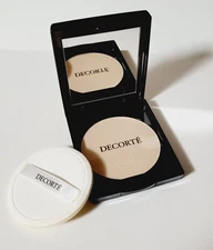 DECORTE Cosme Soft Perfecting Powder + Sponge By KOSE Japan 0.35 oz NEW!!!