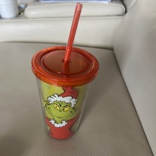 Dr. Seuss The Grinch Plastic 16 oz Travel Cup Tumbler w/wrapped Straw