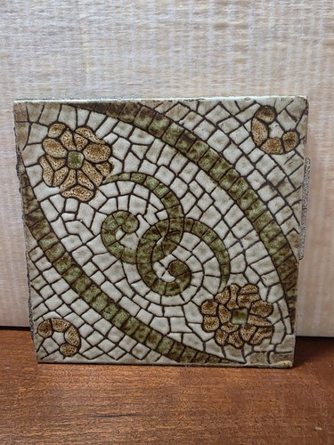 1970s Vintage Ceramic Floral Pattern Green/Floor Tiles Made In Italy