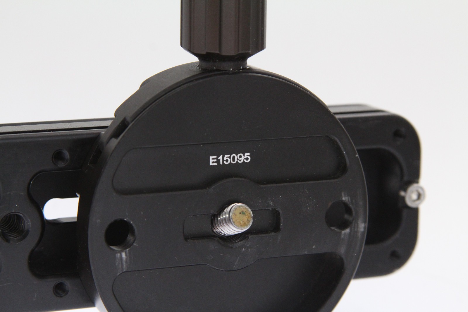 Really Right Stuff RRS MPR-192 Double Dovetail Rail w/SunwayFoto DDY-64i Clamp