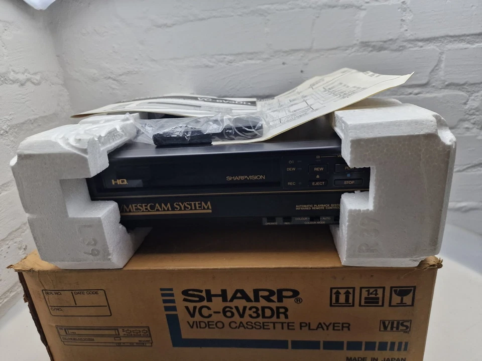 Sharp VC-6V3DR VHS Videorekorder VCR PAL MESECAM HQ 220V Japan mit Fernbedienung - Bild 2 von 4