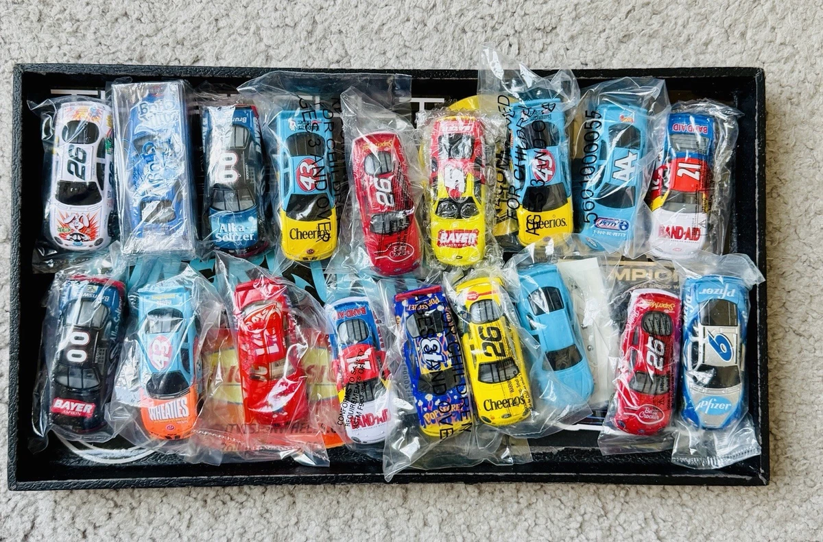 Hot Wheels Racing Diecast NASCAR Racecars for sale - eBay
