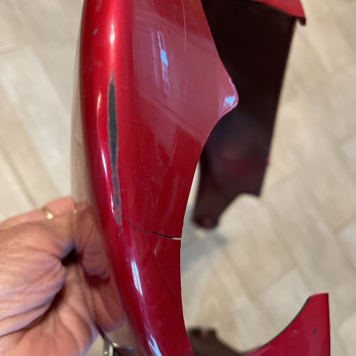 Used OEM 1998-1999 Ninja ZX-9R Tail Cover part # 36001-1594 Used OEM 1998-1999 Ninja ZX-9R Tail Cover part # 36001-1594