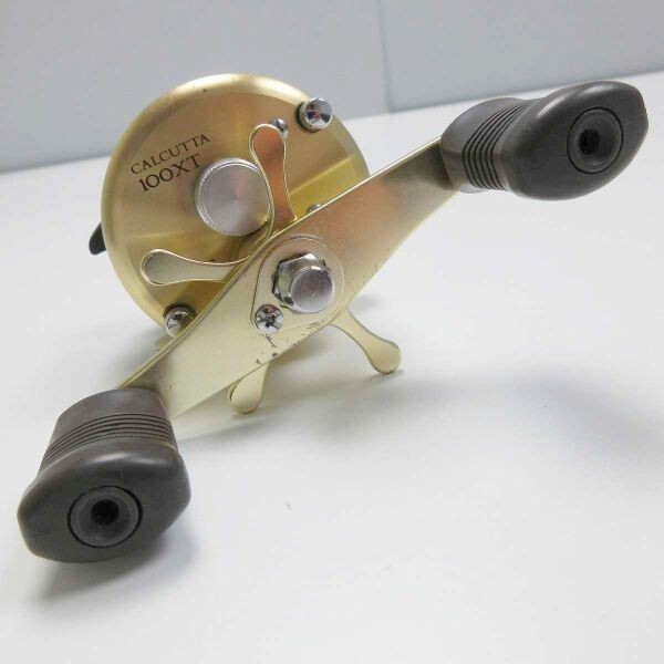 Shimano Calcutta 100XT Right Handle Baitcasting Fishing Reel